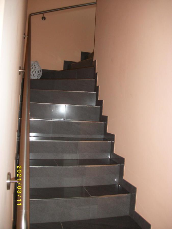 Apartment Lenis Kotte *